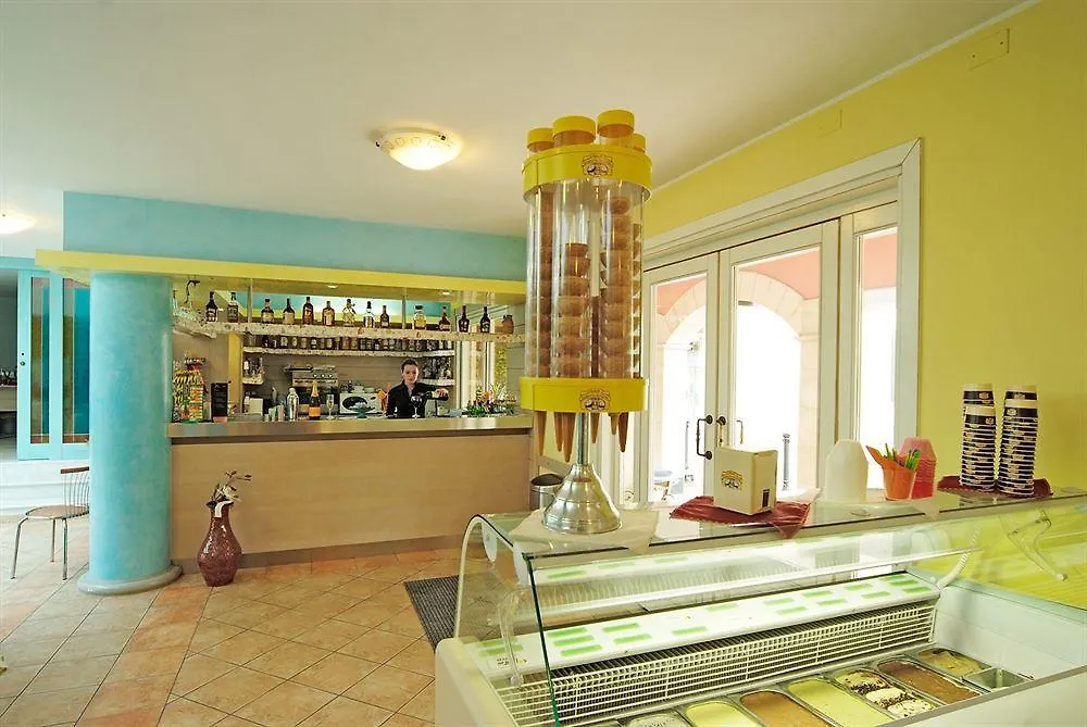 ****  Hotel Del Corso Pula Italia