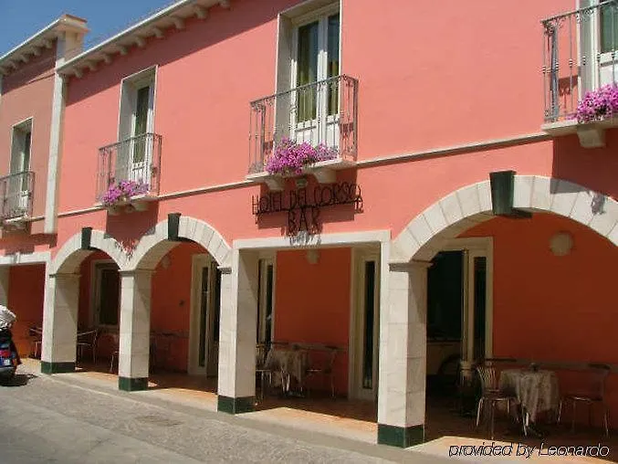 Hotel Del Corso Pula 4*,  Italia